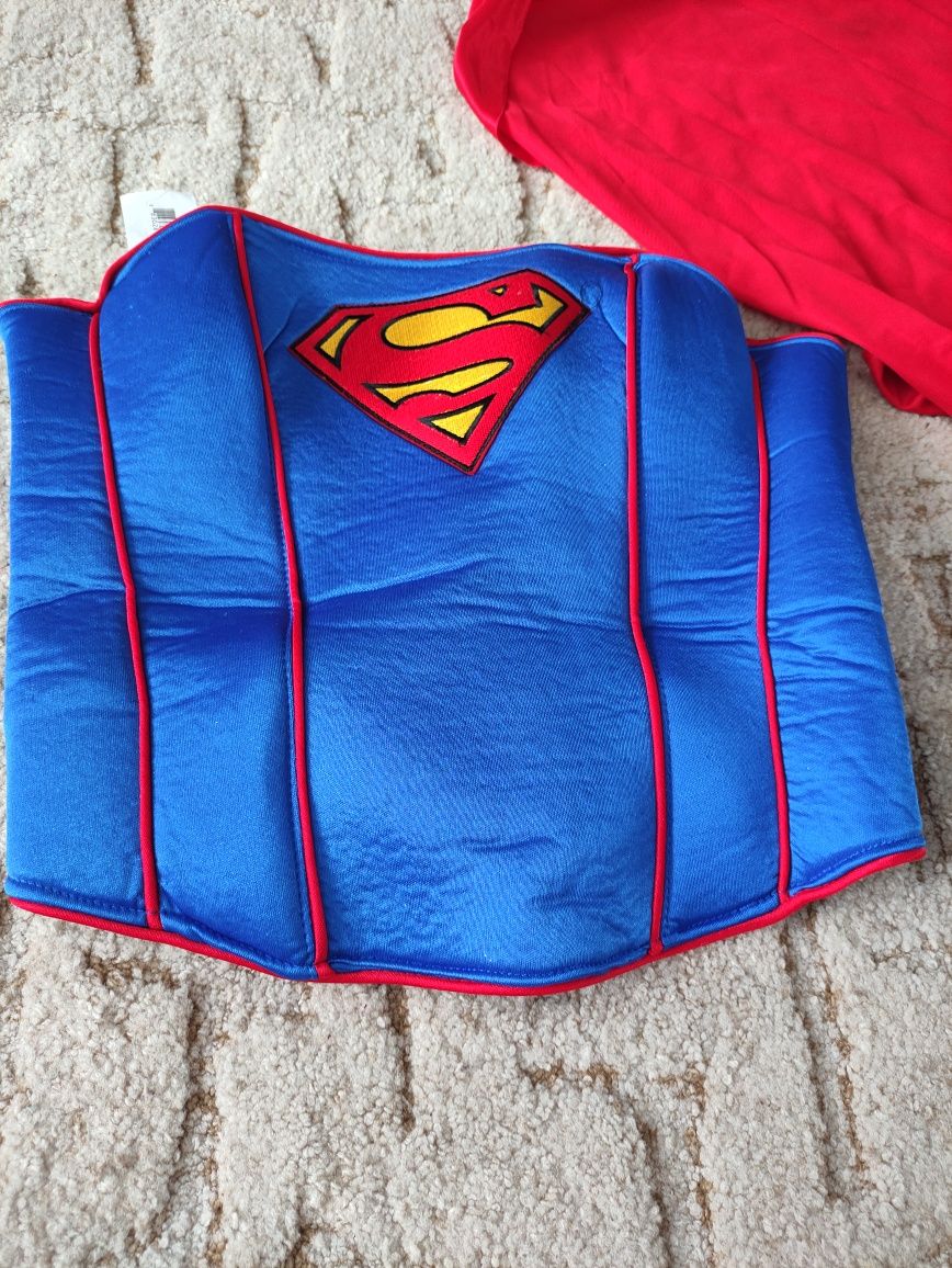 Supergirl костюм