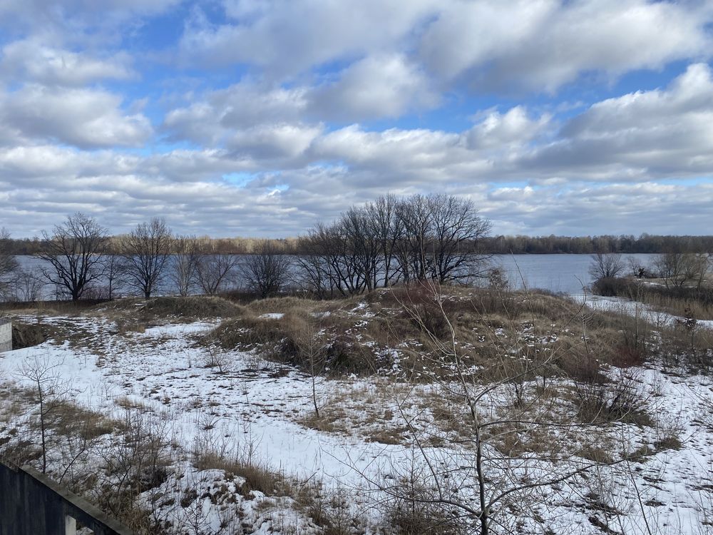 Продажа участка село Вишенки. С выходом на Днепр.