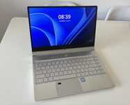 Laptop MSI Prestige PS42 8M
