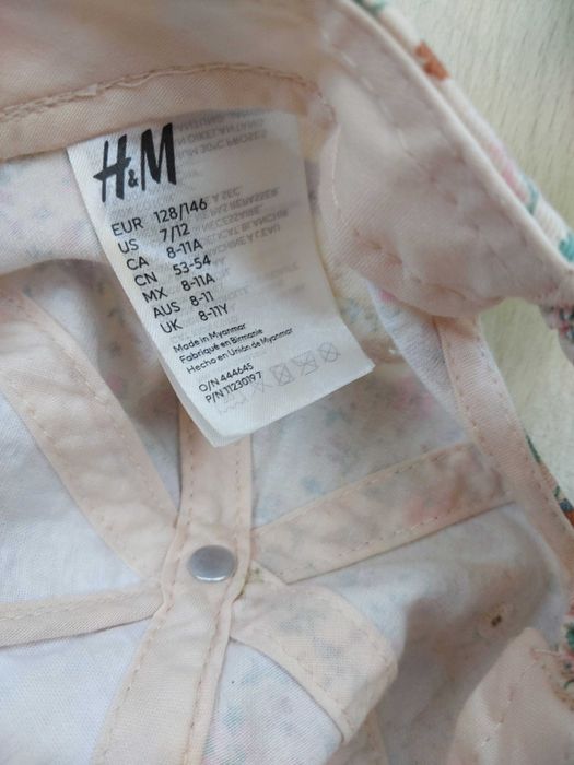 Czapka z daszkiem H&M 2-pak r.128-146, 8-11 l.