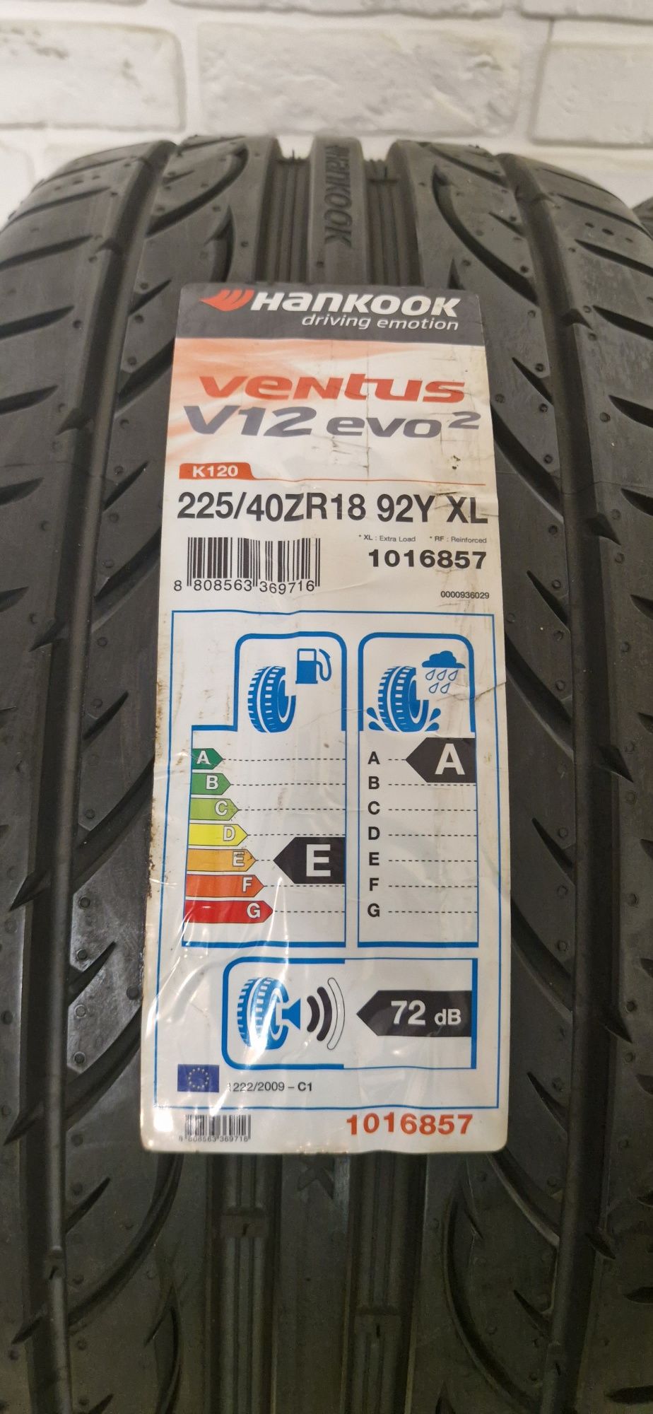 Opony letnie HANKOOK VENTUS V12 EVO2 225/40/18 Nowe 2szt Okazja!