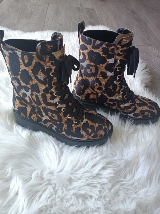 botki Guess 37 panterka