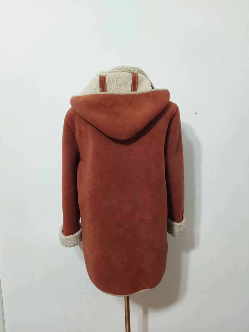 Ciepły kożuch retro Polar vintage z kapturem Primuss