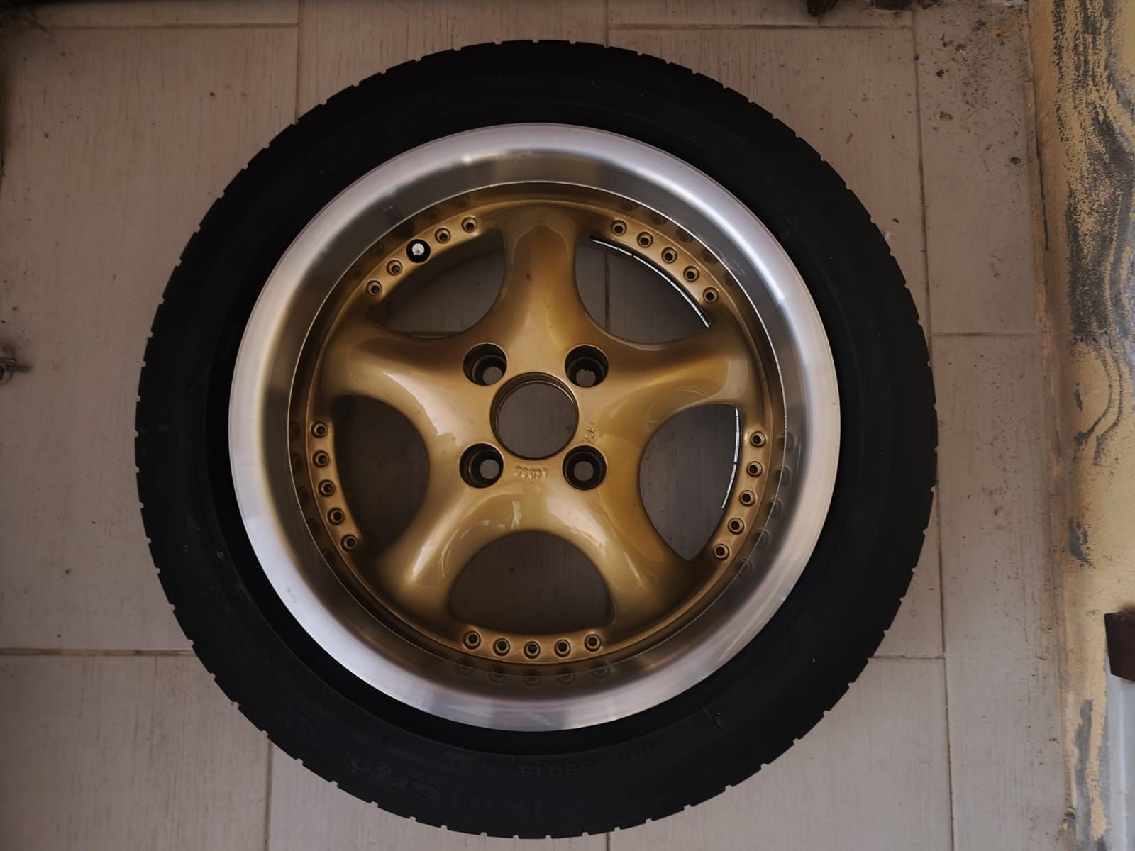 Jantes Clio 14 com alargamento c/pneus 60%
