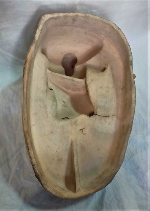 Escultura Menino Teixeira Lopes