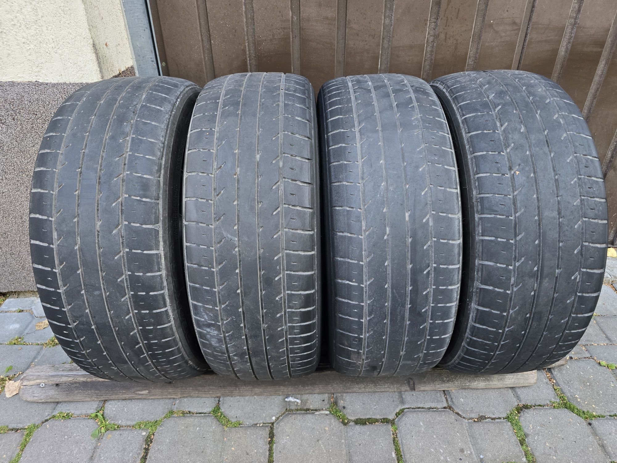 Felgi z oponami 195/45R16 Mazda 2 4x100 MX-5 Toyota Yaris Suzuki Swift