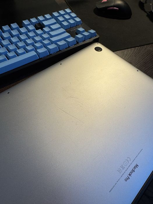 MacBook pro 15 2015 i7/16/512