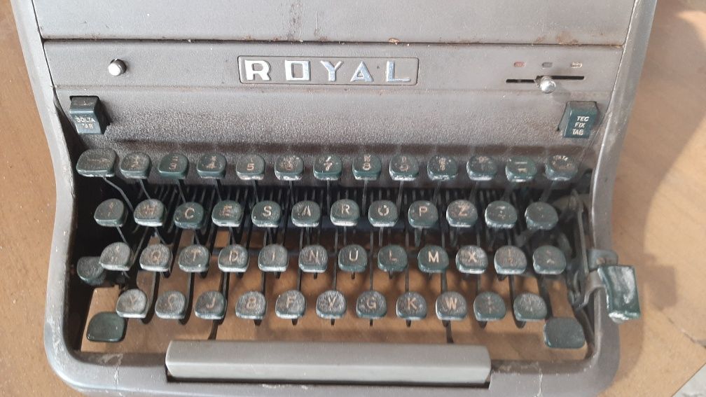 Maquina de escrever Royal