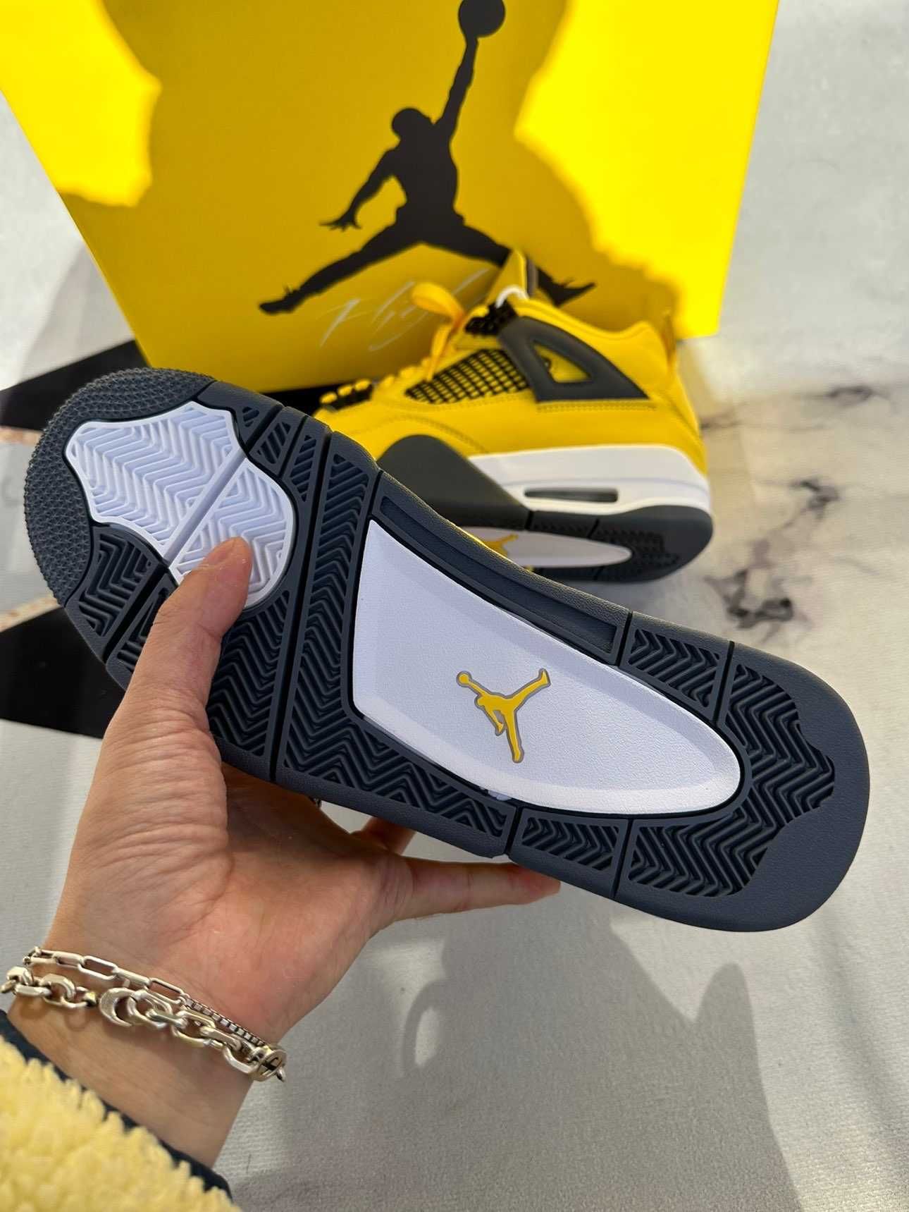 Jordan4Air4RetroLightning UnisexTrampki R.41