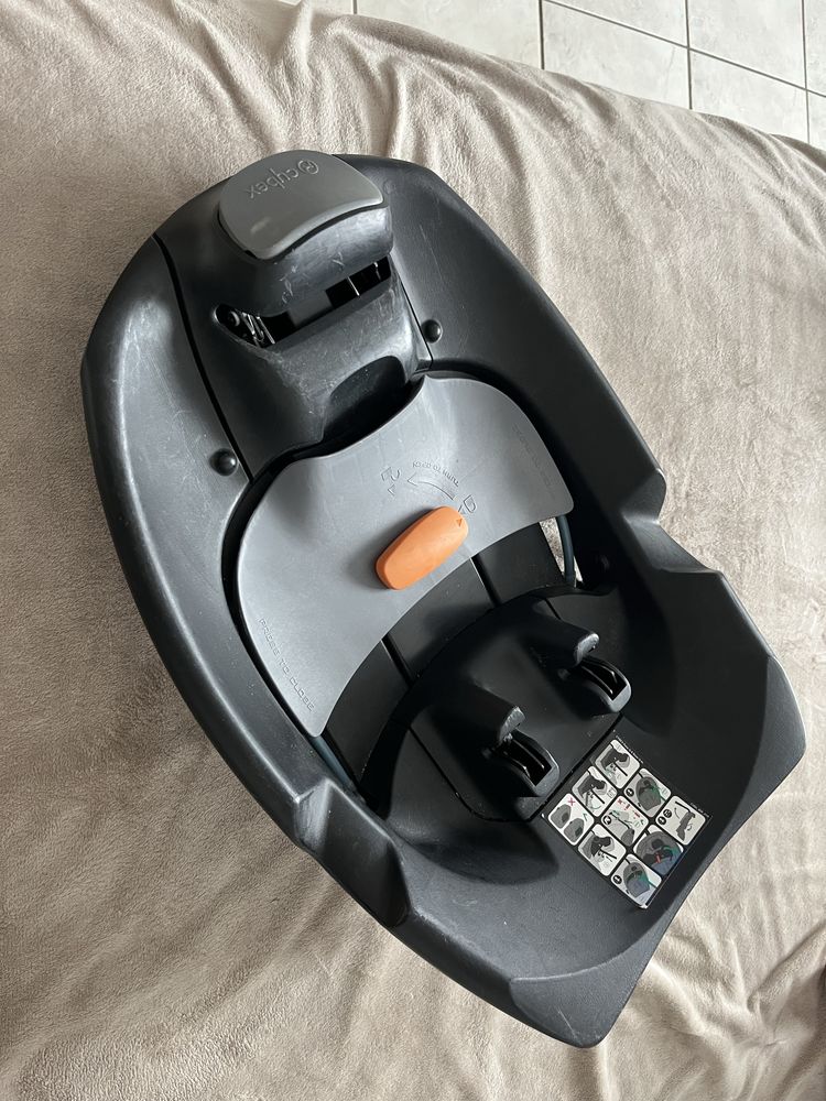 Cybex platinum автокрісло