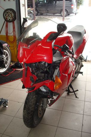 HONDA VFR 800 RC46 01r - silnik części