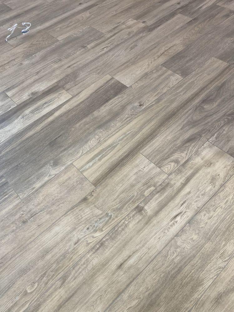 Płytki podłogowe drewnopodobne Novabell My Space Cognac 20x120 ESP31RT