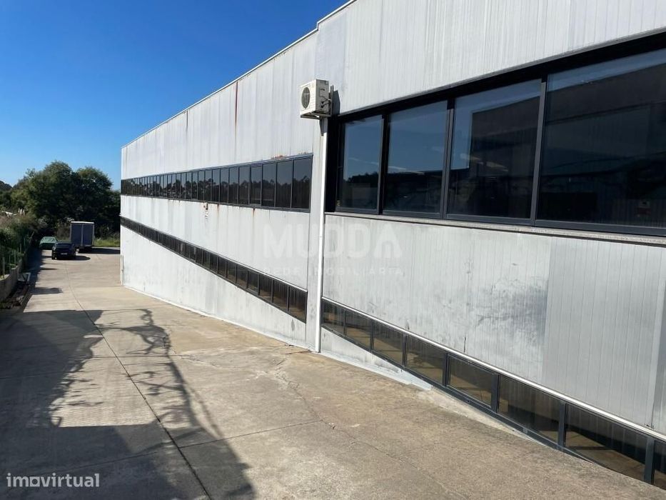 Armazém Industrial Lourosa
