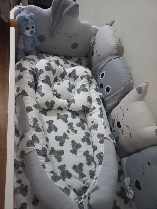 Продам кокон та бортики в ліжечко