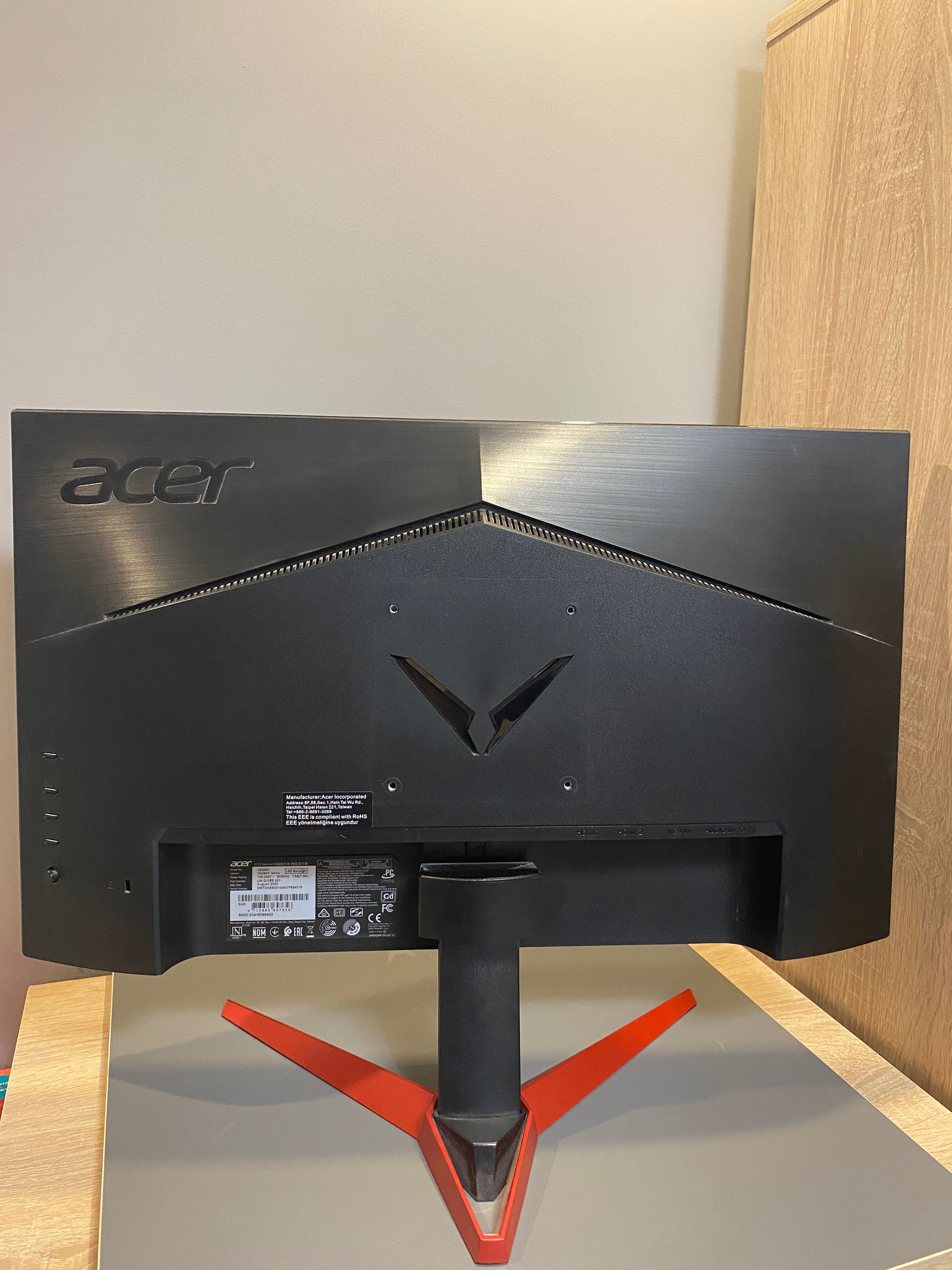 Monitor Acer Nitro VG240Y 75hz