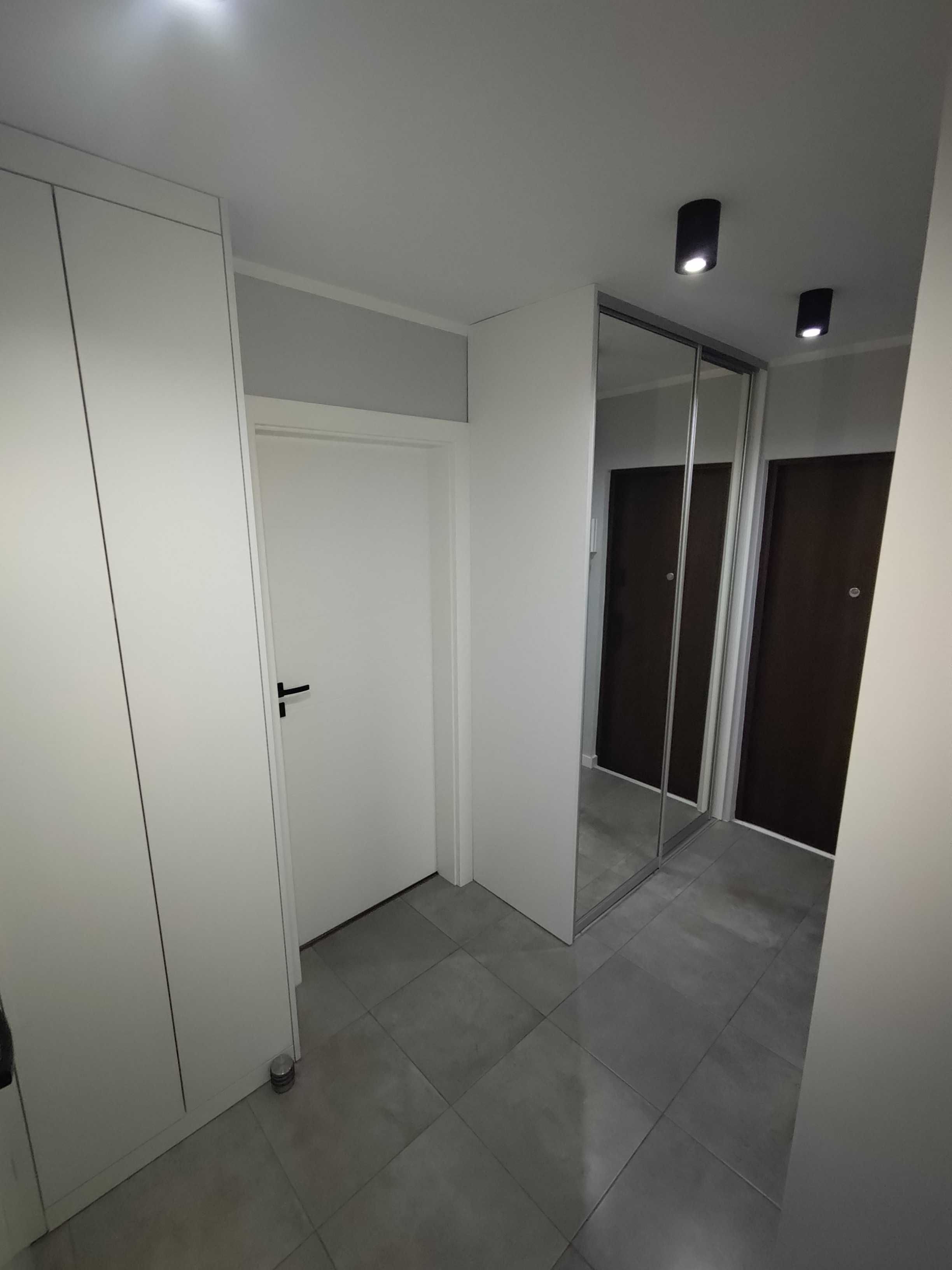 [rezerwacaja] 2-pokojowe mieszkanie, osobna kuchnia, loggia, winda