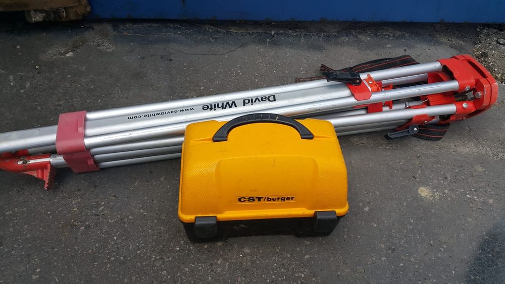 Niwelator CST BERGER