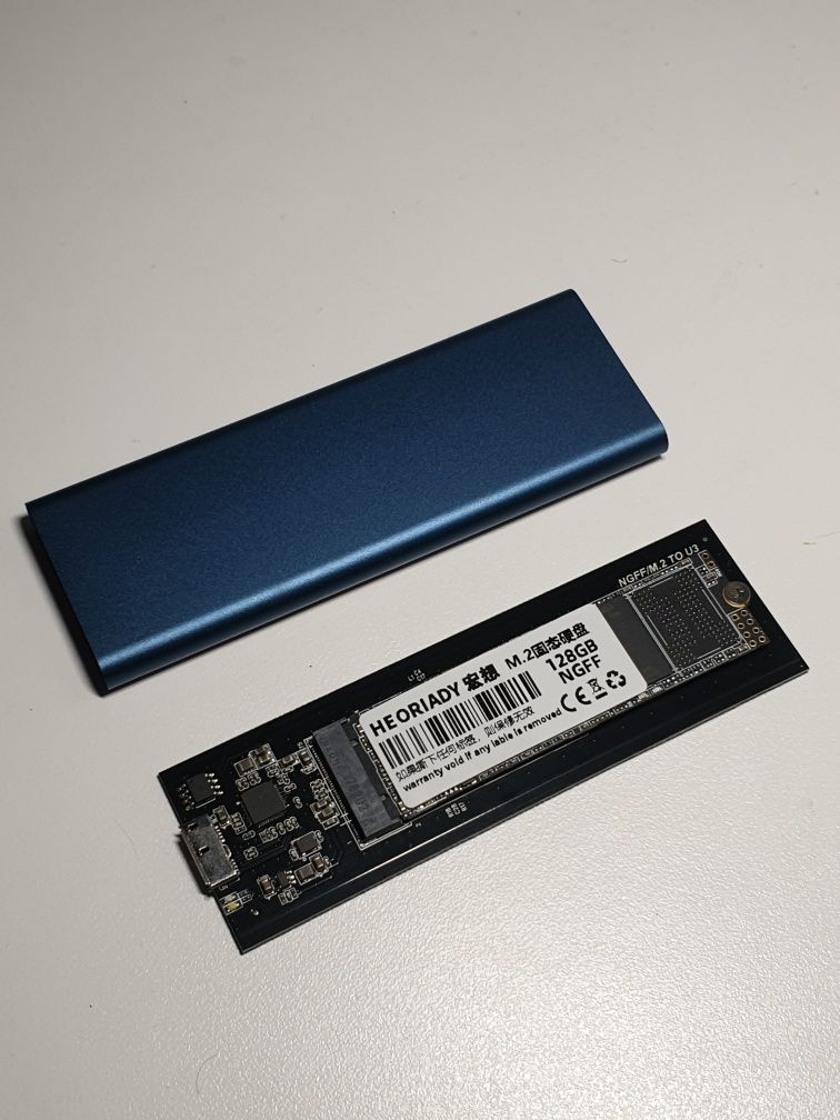Накопичувач SSD 128GB USB3.0