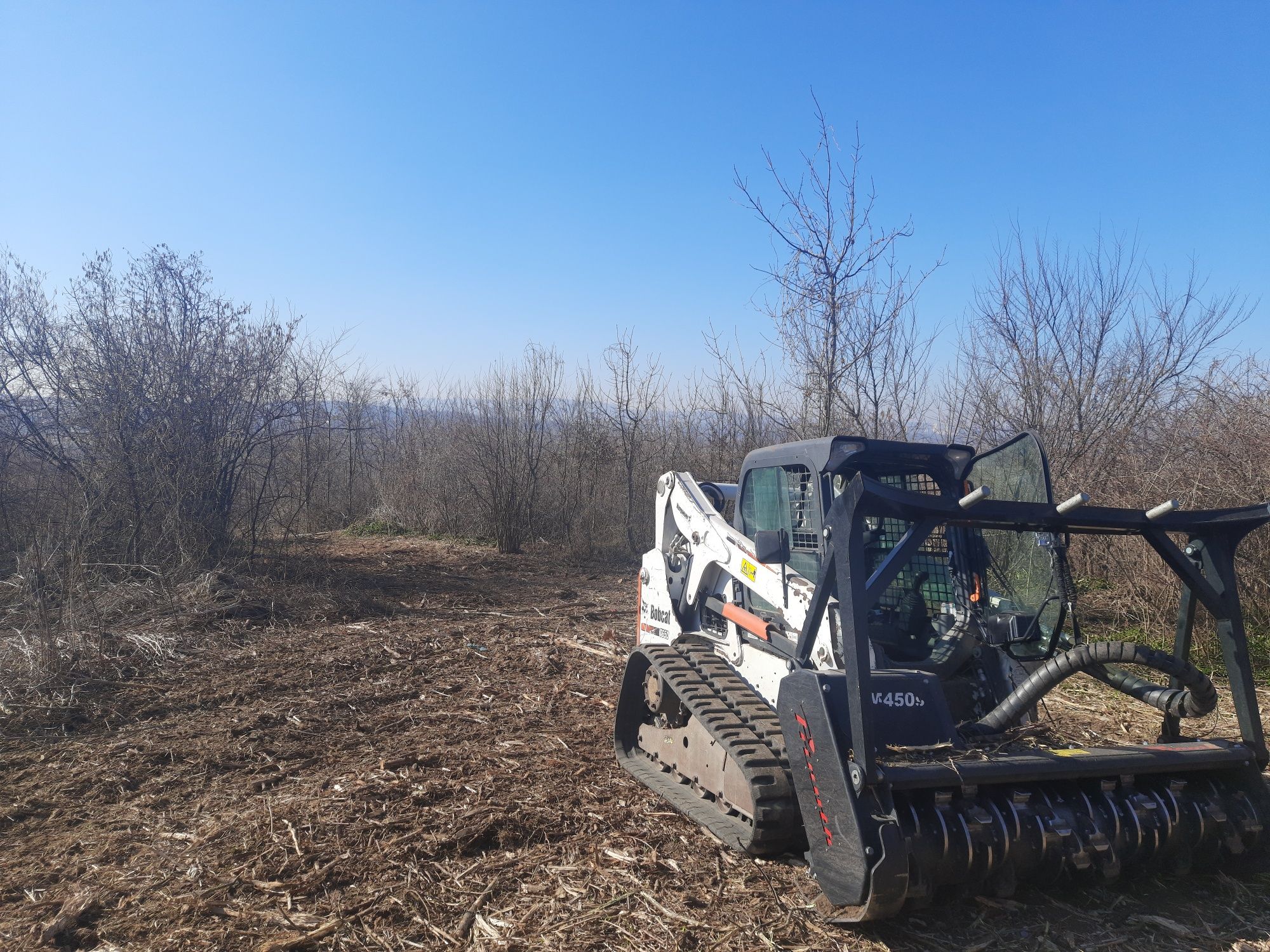 Оренда міні навантажувачів бобкат T650, s650, s250, міні екскаваторів