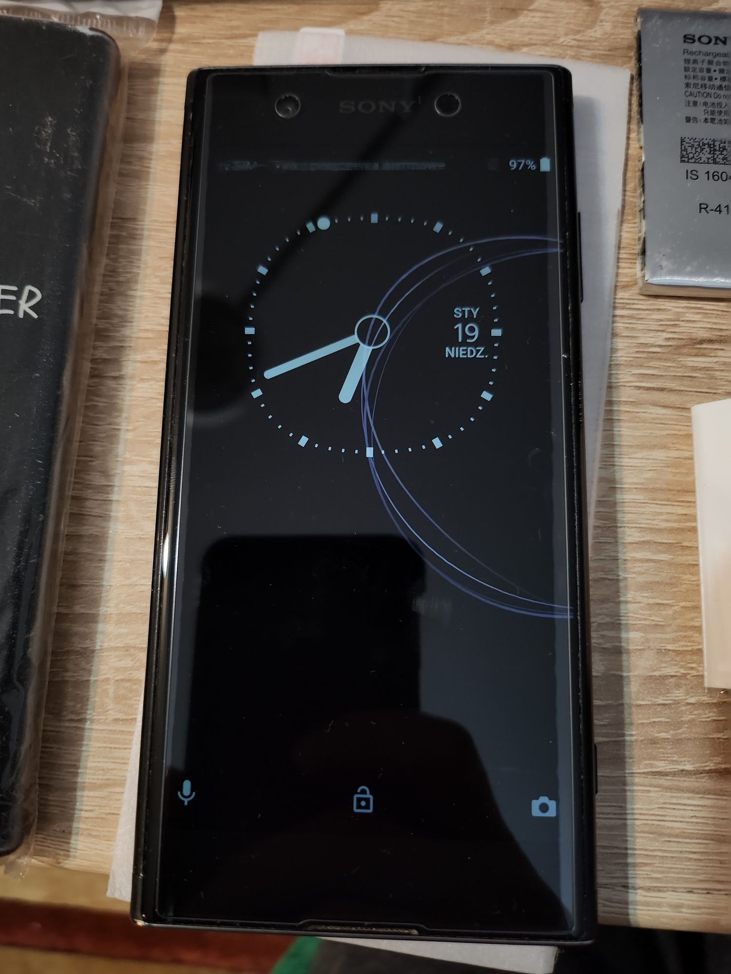 Sony Xperia XA1 Plus + motorola oppo samsung a8 j7 j6 s7