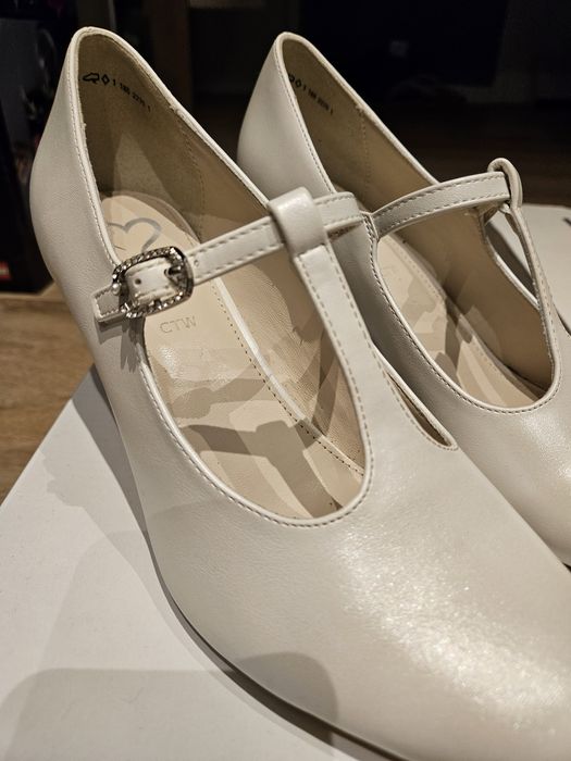 Wyjątkowe buty ślubne