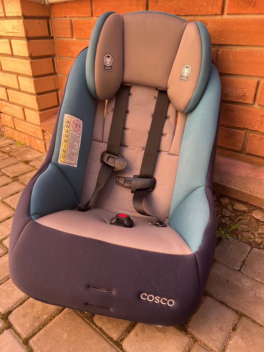 Детское автокресло