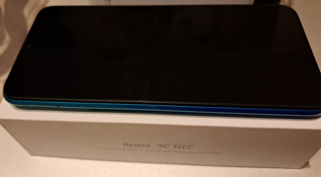 Продам недорого  телефон REDMI 9C 3/64 NFC