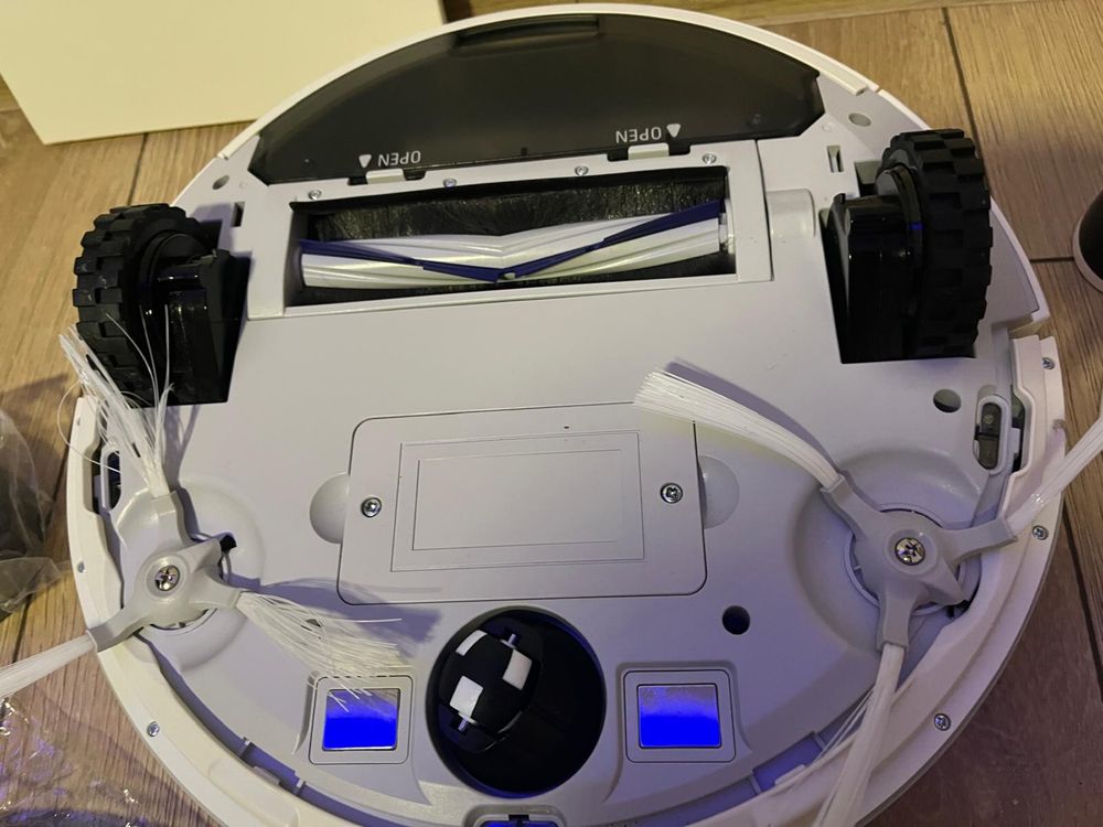 Robot sprzątający ROWENTA RR7267 Explorer Serie 40