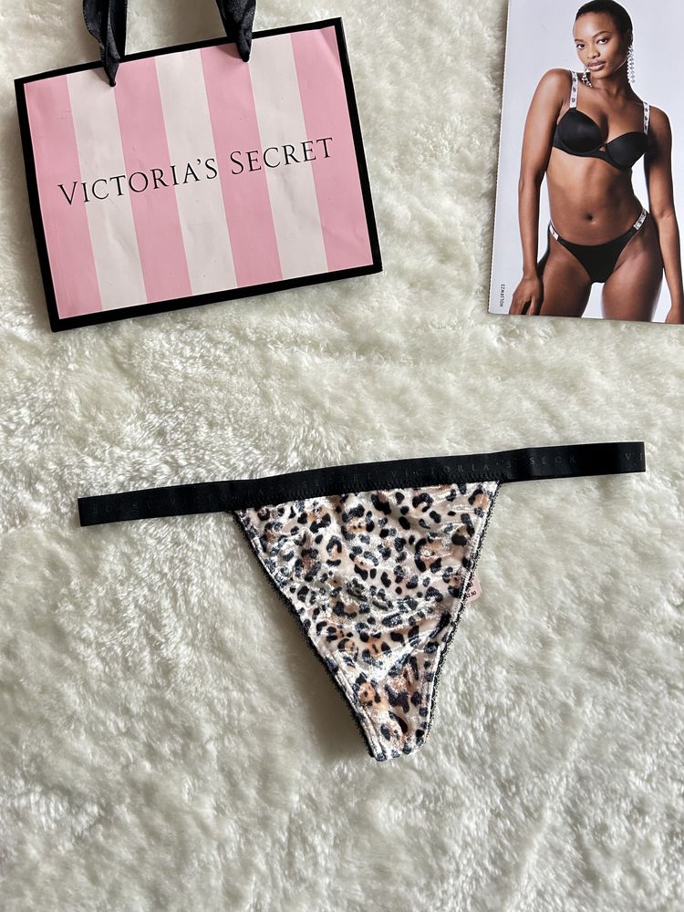 Victoria’s Secret nowe majtki S stringi welur oryginalne metka logo