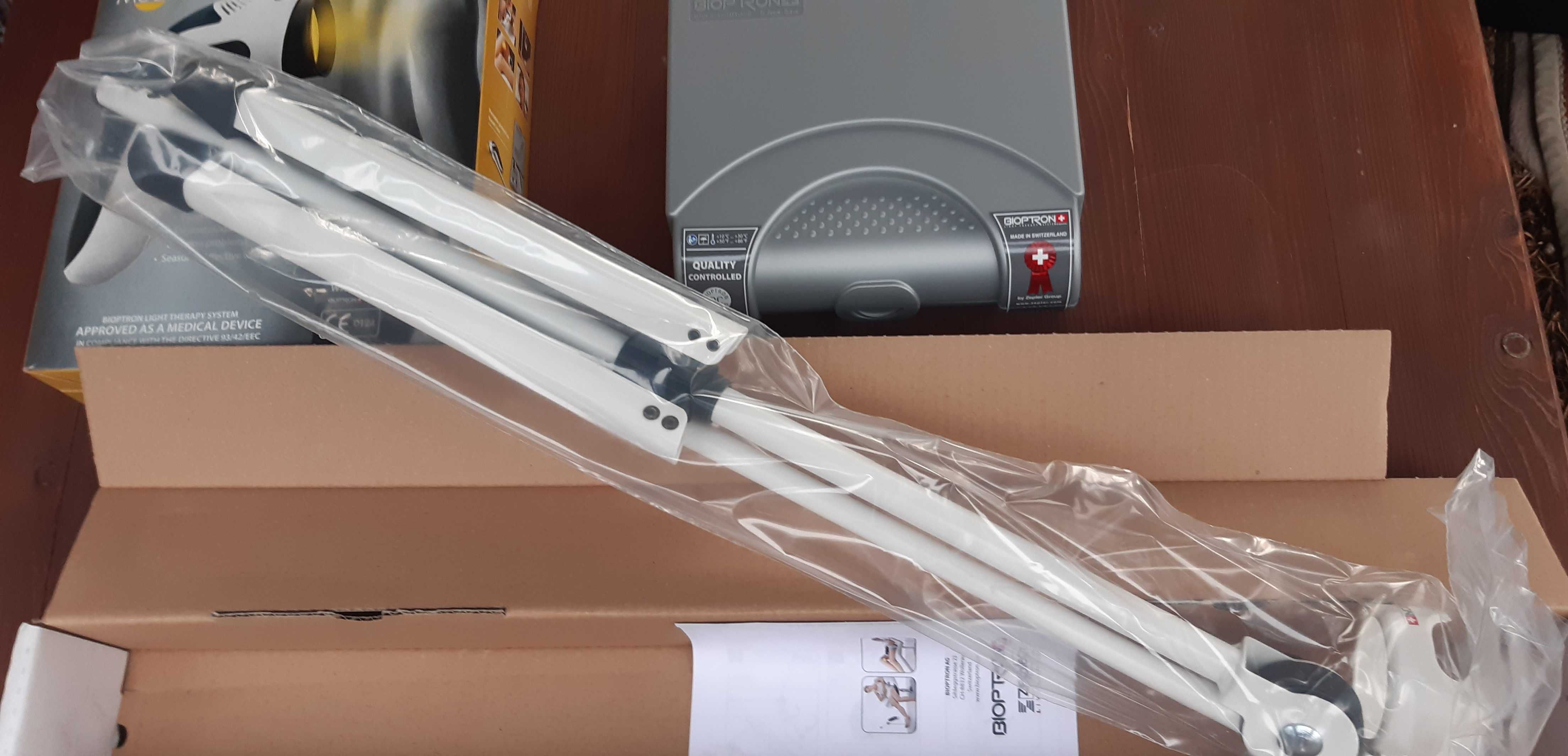Lampa zepter Bioptron wraz ze statywem