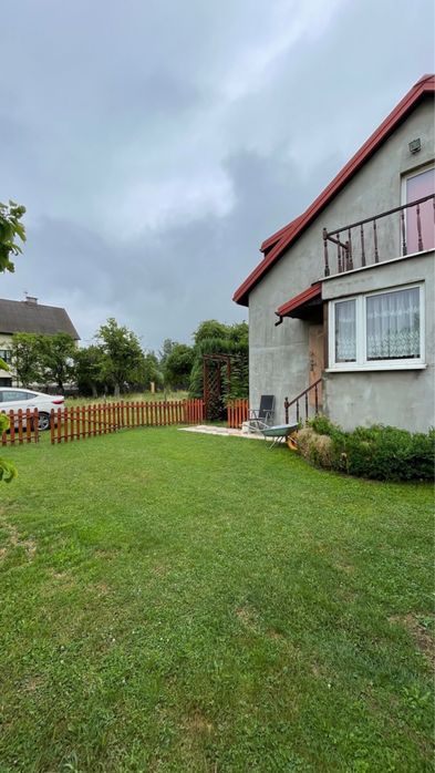 Caloroczny dom niedaleko Warszawy