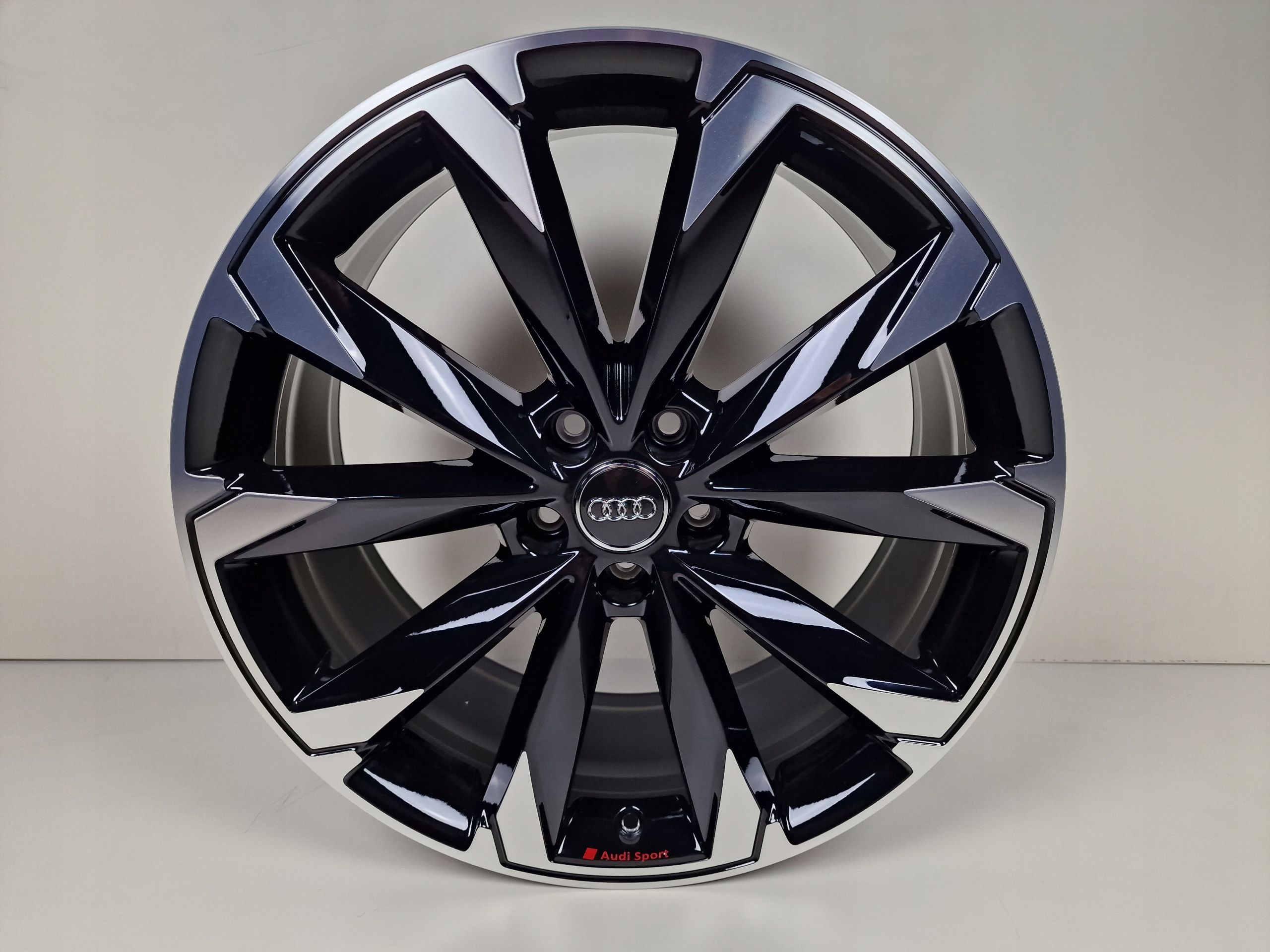 FABRYCZNIE NOWE Felgi Audi 20" A4 A5 A6 A7 A8 Q2 Q3 Q5 Q7