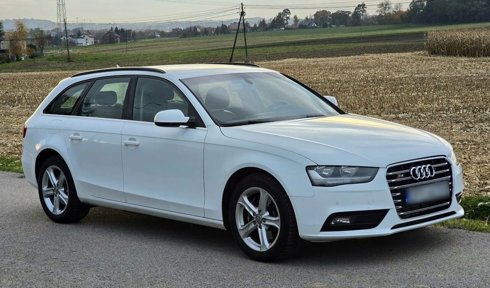 Audi A4B8 LIFT 3.0TDI Automat~Skóra~Nawigacja~Zadbana~Alufelgi~