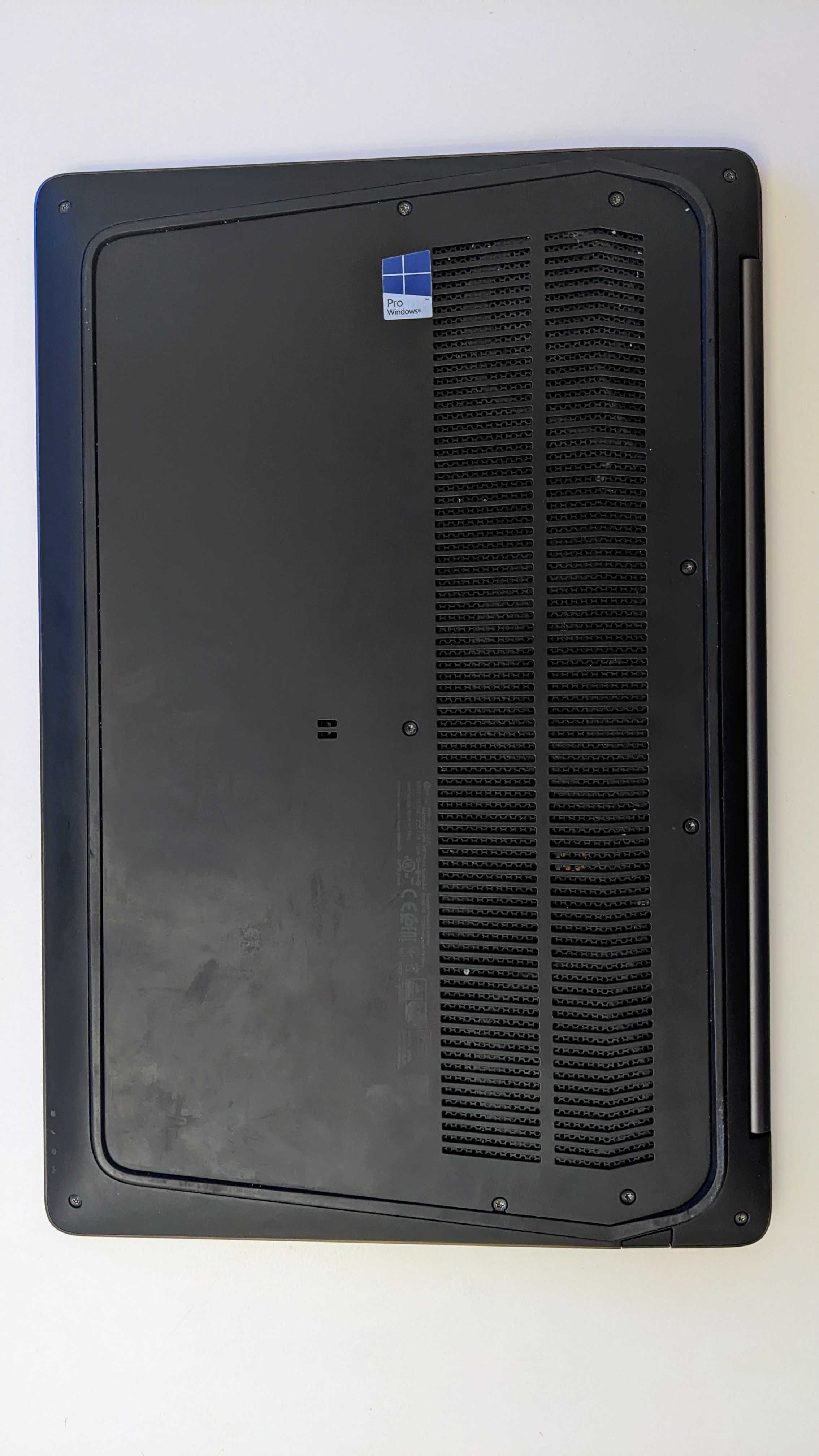 HP Zbook Studio G4 workstation 32gb ram Xeon 8x3ghz 256gb dysk