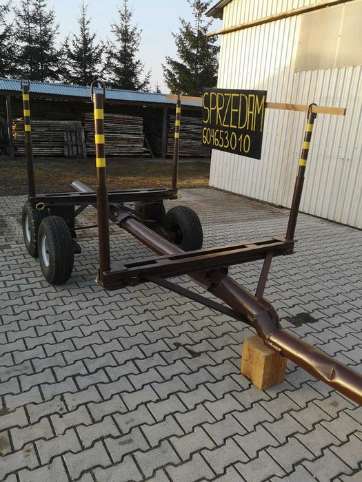 przyczepa leśna tandem do drewna