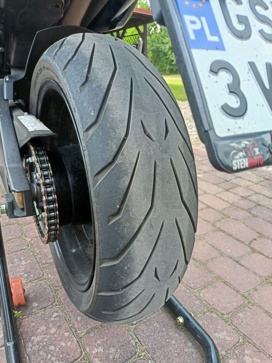 Suzuki b-king motocykl