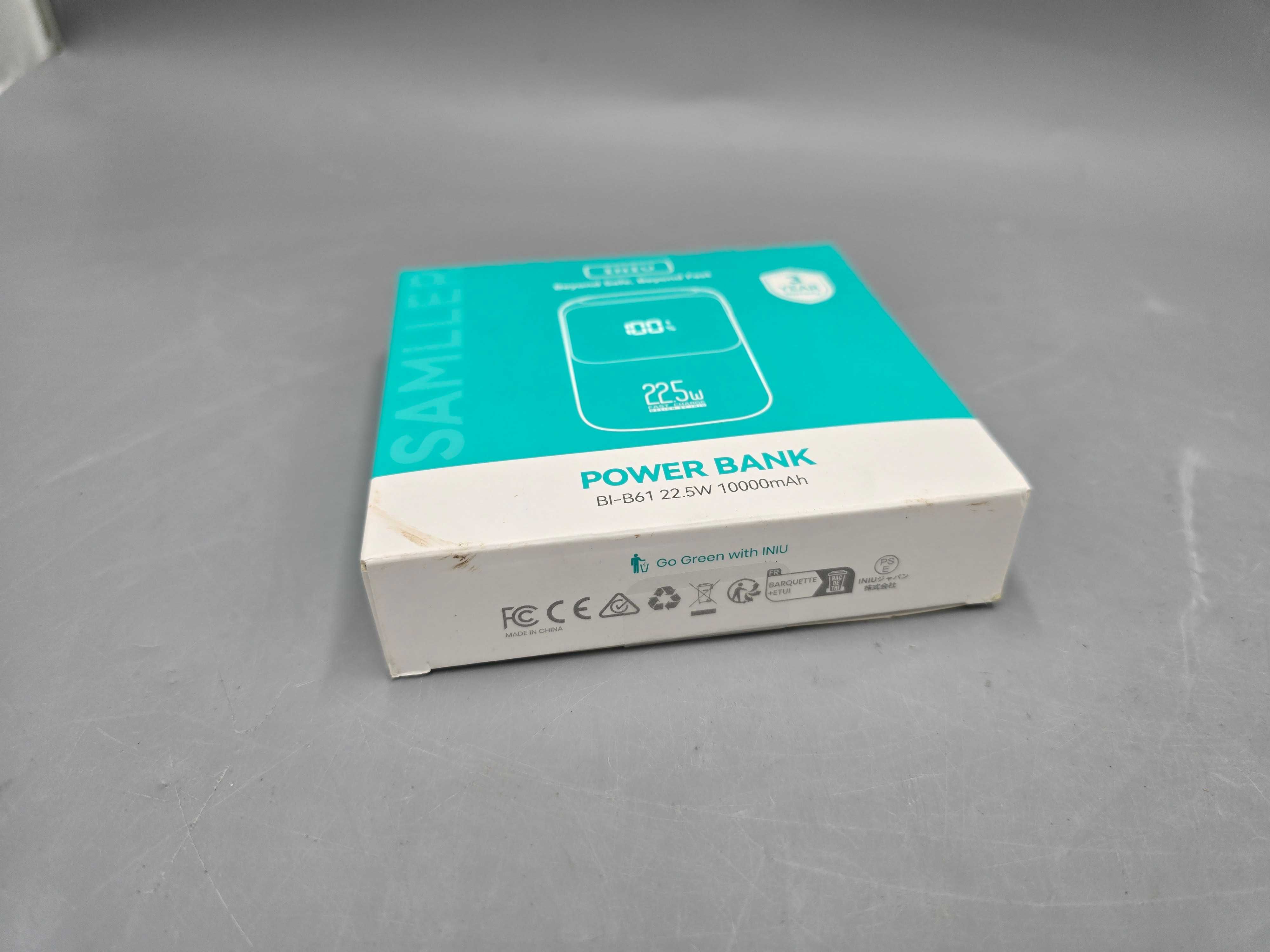 Iniu BI-B61 PowerBank 2XUSB 10000MAH 22,5W LCD Wyświetlacz komplet