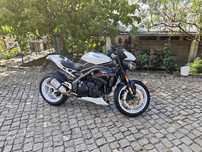Speed Triple 1050 RS