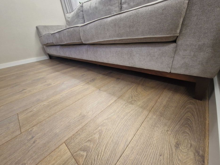 Sofá 2.64m por 87cm