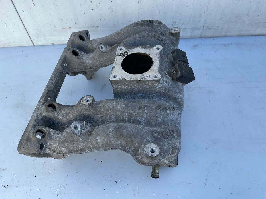 Kolektor ssący Skoda Fabia I 1.4 MPI 047129743S