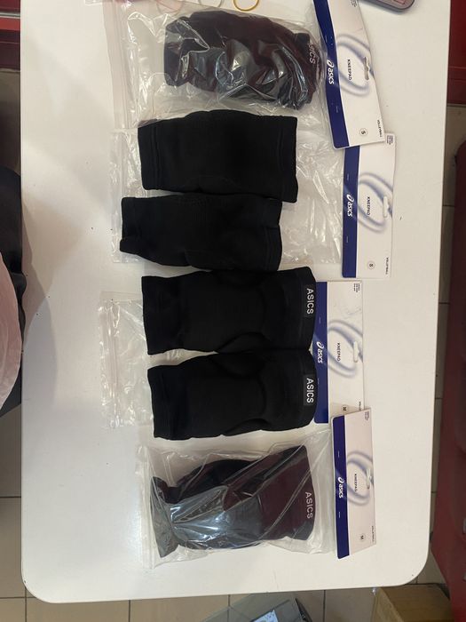 Наколінники, наколенники спортивні Асикс  Asics, волейбол,футбол,танци