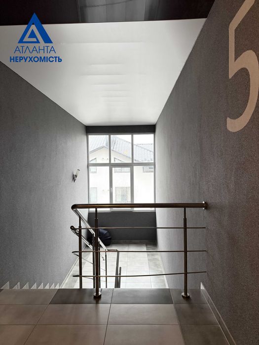 Продаж  двокімнатної квартири в ЖК "Сімейна фортеця"