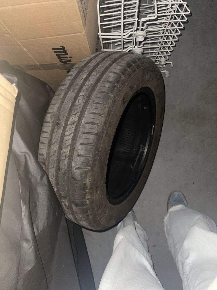 2 Pneus Barum Bravuris 5HM 196/60 R 15 H Seminovos