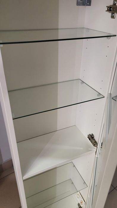 IKEA Brimnes wisząca szafka otwierana, elegancka, biała