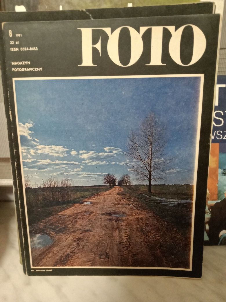 FOTO Magazyn fotograficzny nr 8/1981