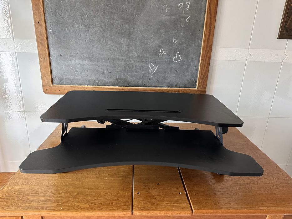 Secretária elevatória