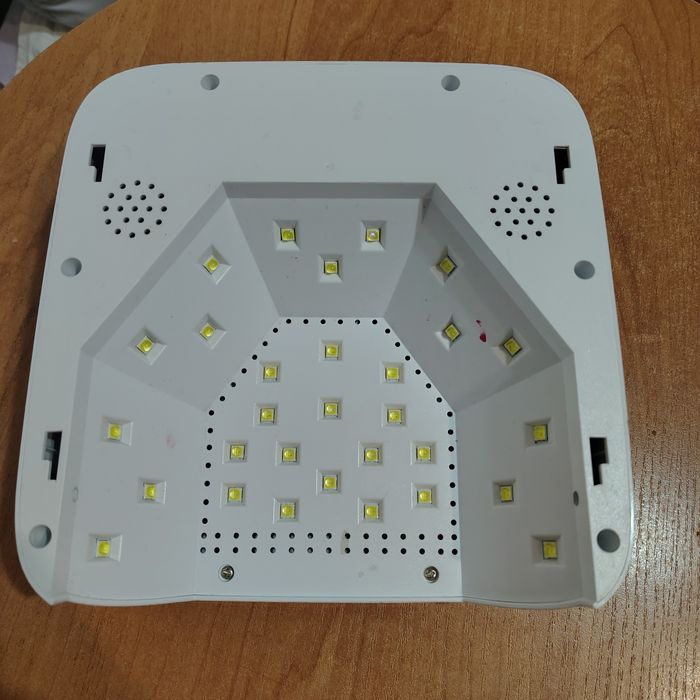 Бездротова LED/UF лампа для нігтів