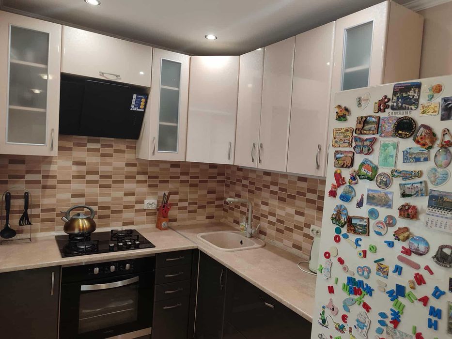 Оренда 3к кв-ри з ремонтом,м.Почайна–15 хв.пішки,Куренівський парк