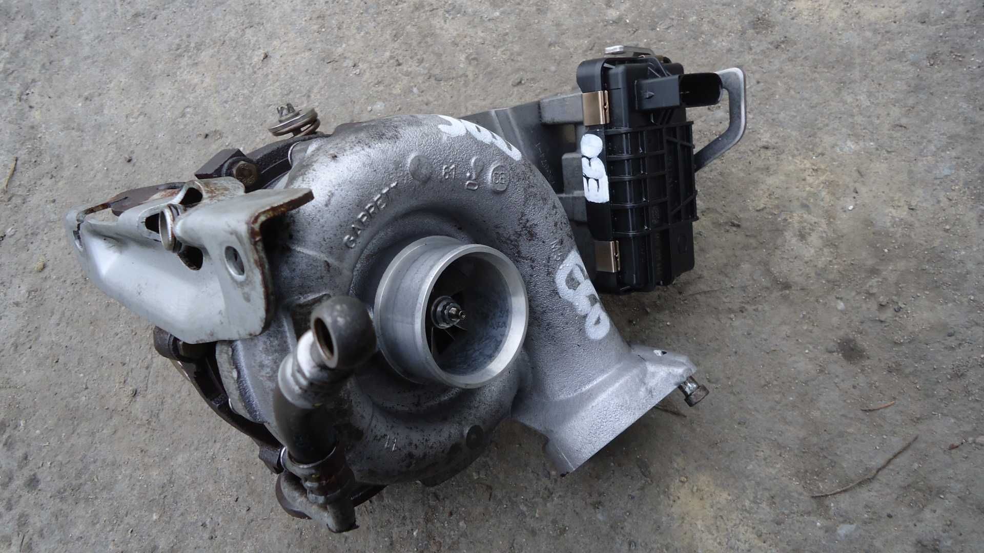 Turbo Turbosprężarkę BMW e60 e61 3.0d m57 231km