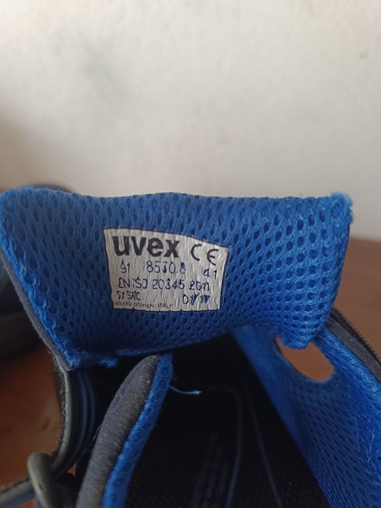 Calçado de segurança uvex